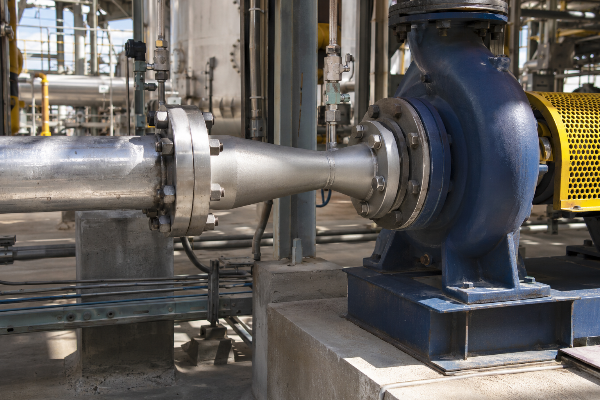 Concentric reducer for organic-fluid service in petrochemical and chemical processing piping